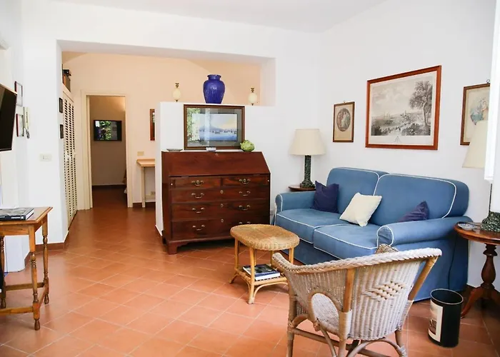 Lemon Grove, Capri Marina Grande (Capri)